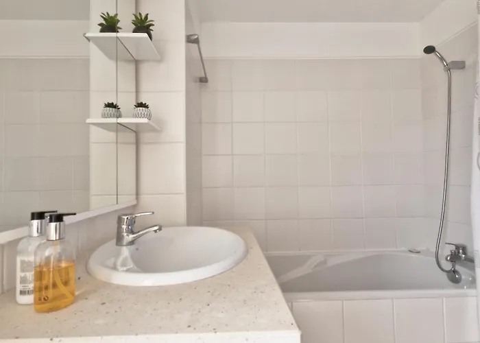 The Atlantic Lookout By Lovelystay * Canico (Madeira)