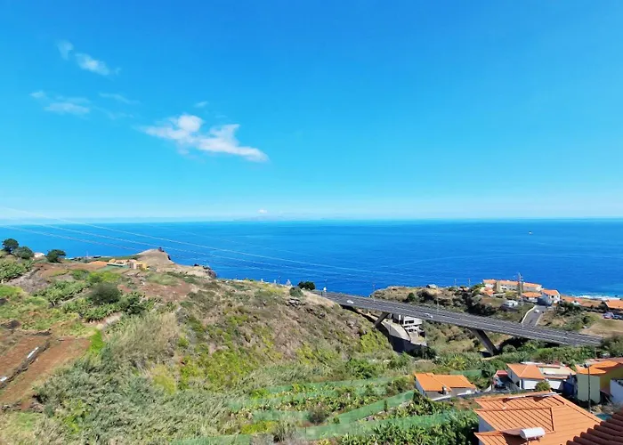 The Atlantic Lookout By Lovelystay Apartment